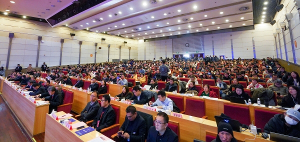 2. 大场景.jpg 2. 大场景.jpg