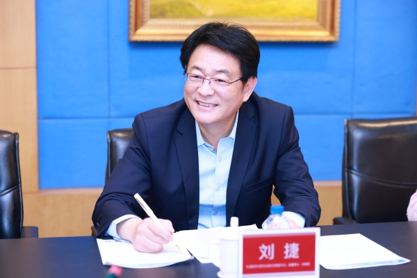 刘总编辑 刘总编辑