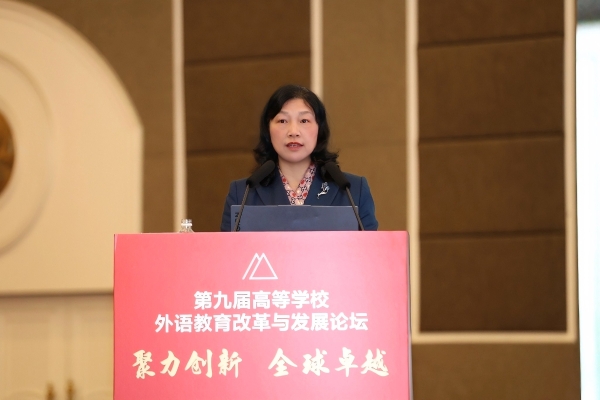 7 何莲珍 7 何莲珍