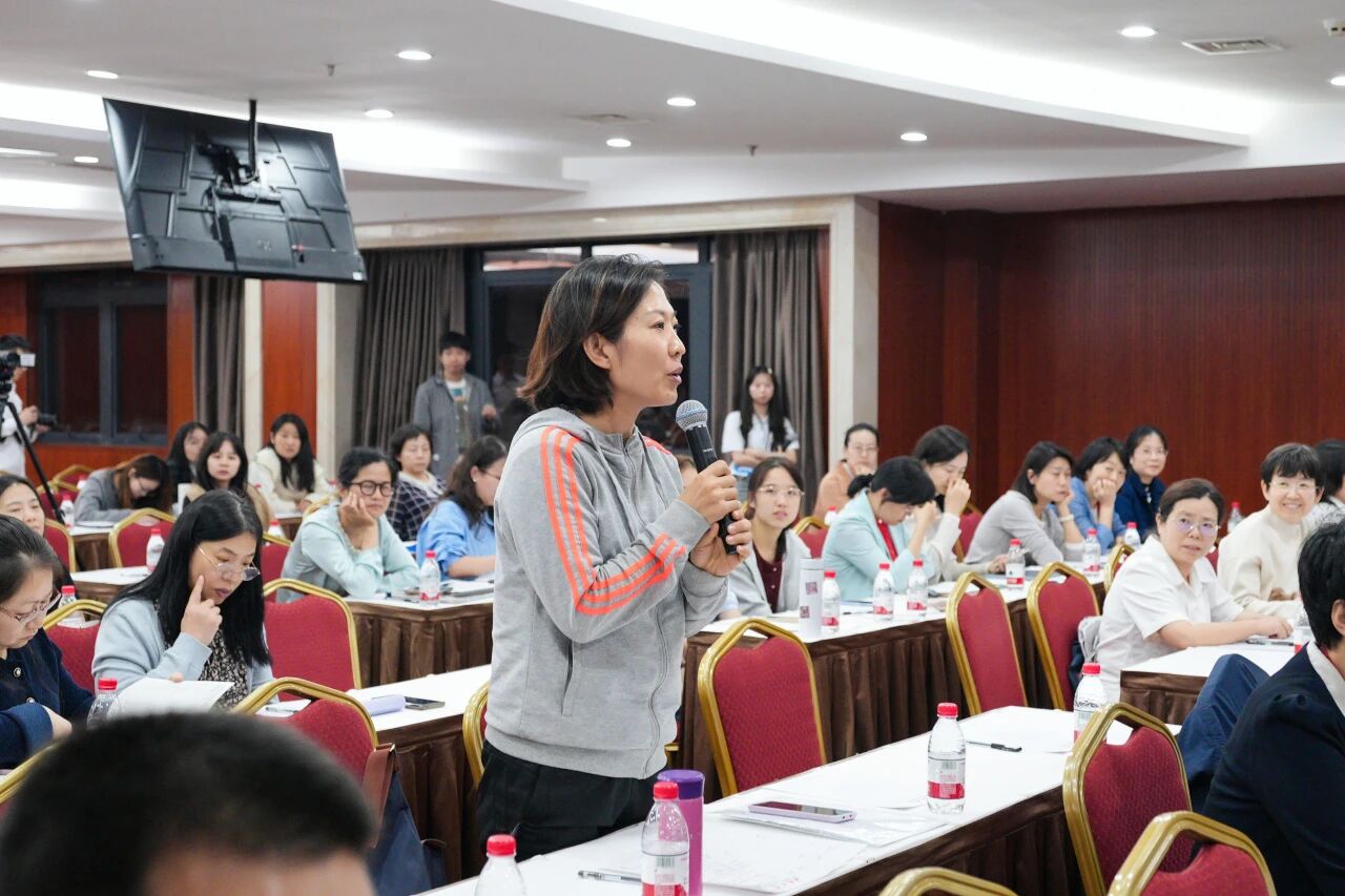 23-主编论坛2 23-主编论坛2