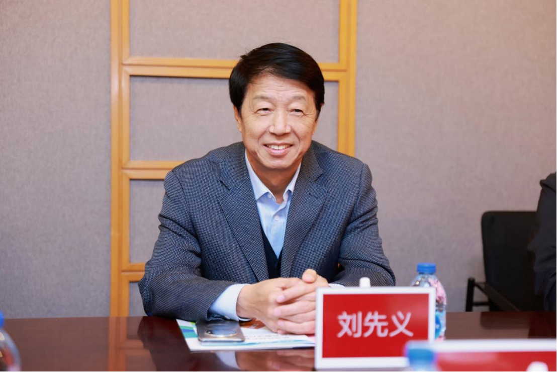 1023山东外事职业大学-外研社校企合作交流会新闻稿533 1023山东外事职业大学-外研社校企合作交流会新闻稿533